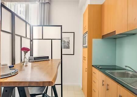 Roma Studio Apartment In Collins Street Melbourne Exterior photo